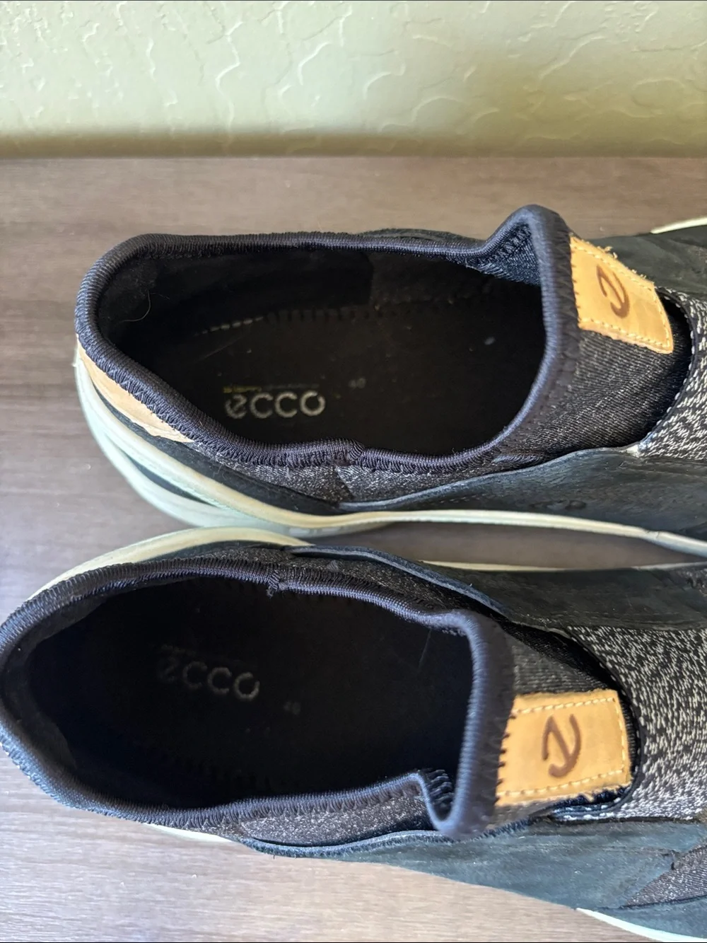 Ecco Biom Slip On Sneakers Gray Black Size 40 US‎ 9-9.5